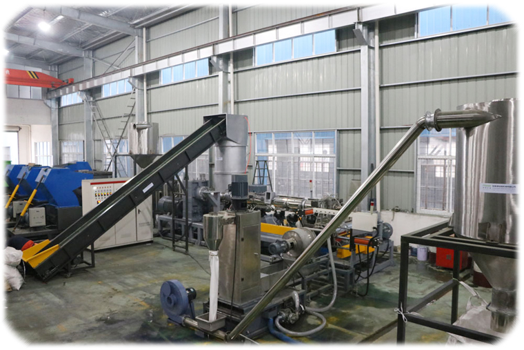 300-1500kg/H Plastic Washing Recycling Machine 120kw HDPE Washing Line