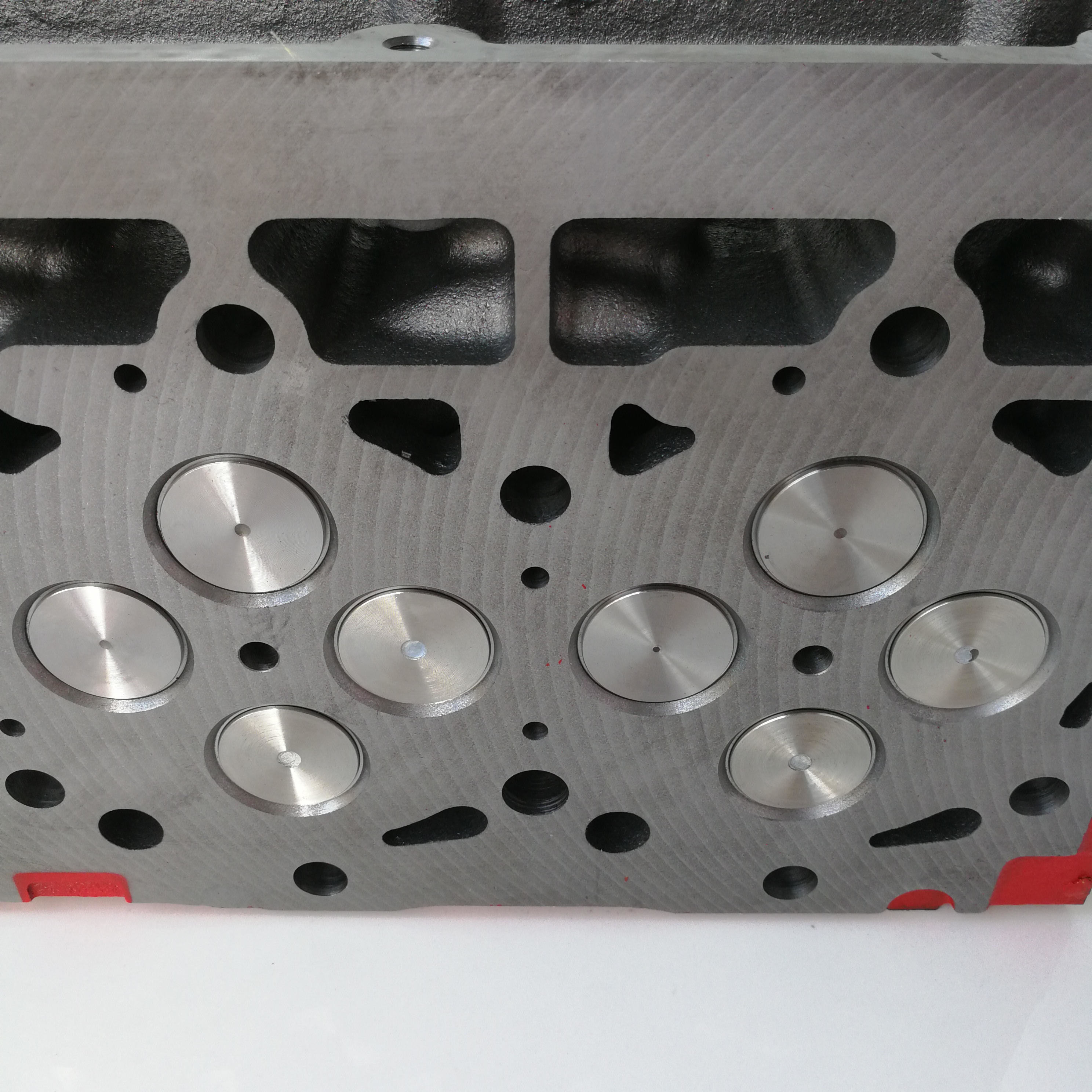 ISF3.8 Cummins Cylinder Head Assembly 5258275 5258276