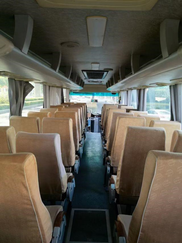 Faw Bus & Coach AC6107 Used Coach Bus 46 Seats CA6 Engine 162kw Low Kilometer High Quality
