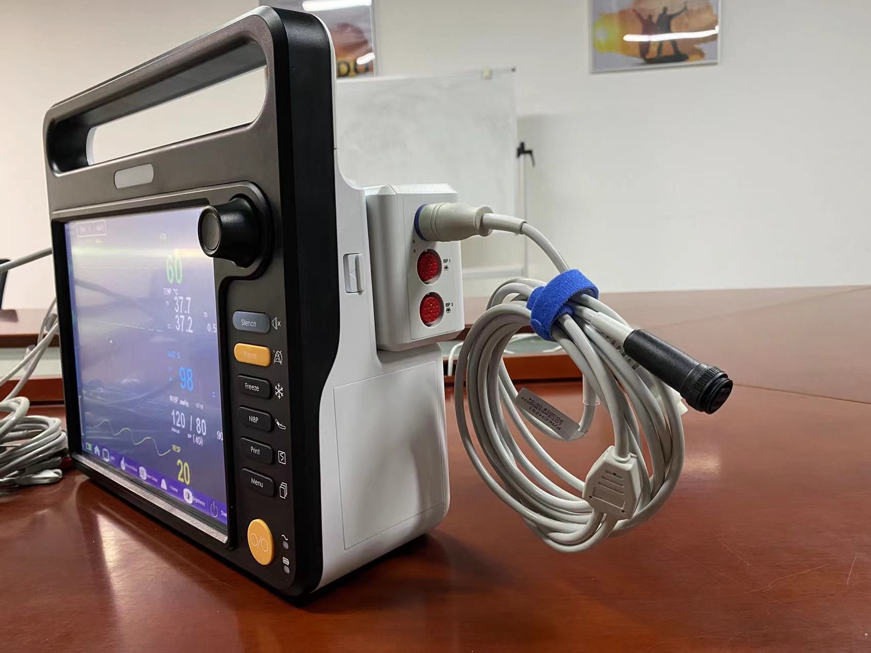 12.1" Neonate Modular Patient Monitor 240V 60Hz For Hospital ICU