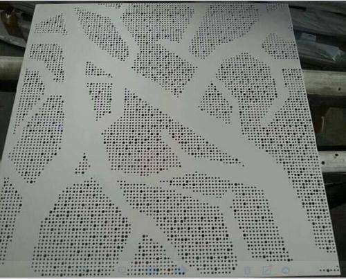RAL Color Corrosion Resistance Aluminum Ceiling Panels Fluorine Carbon Spraying