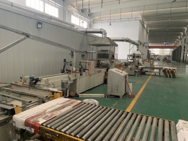 UV Coating 4mm SPC Stone Composite Flooring High Wear Resistance