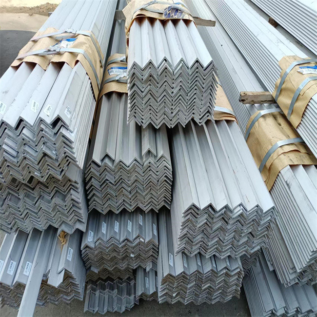 Unequal Equal ASTM Stainless Steel Angle Bar SGS 410 420 430