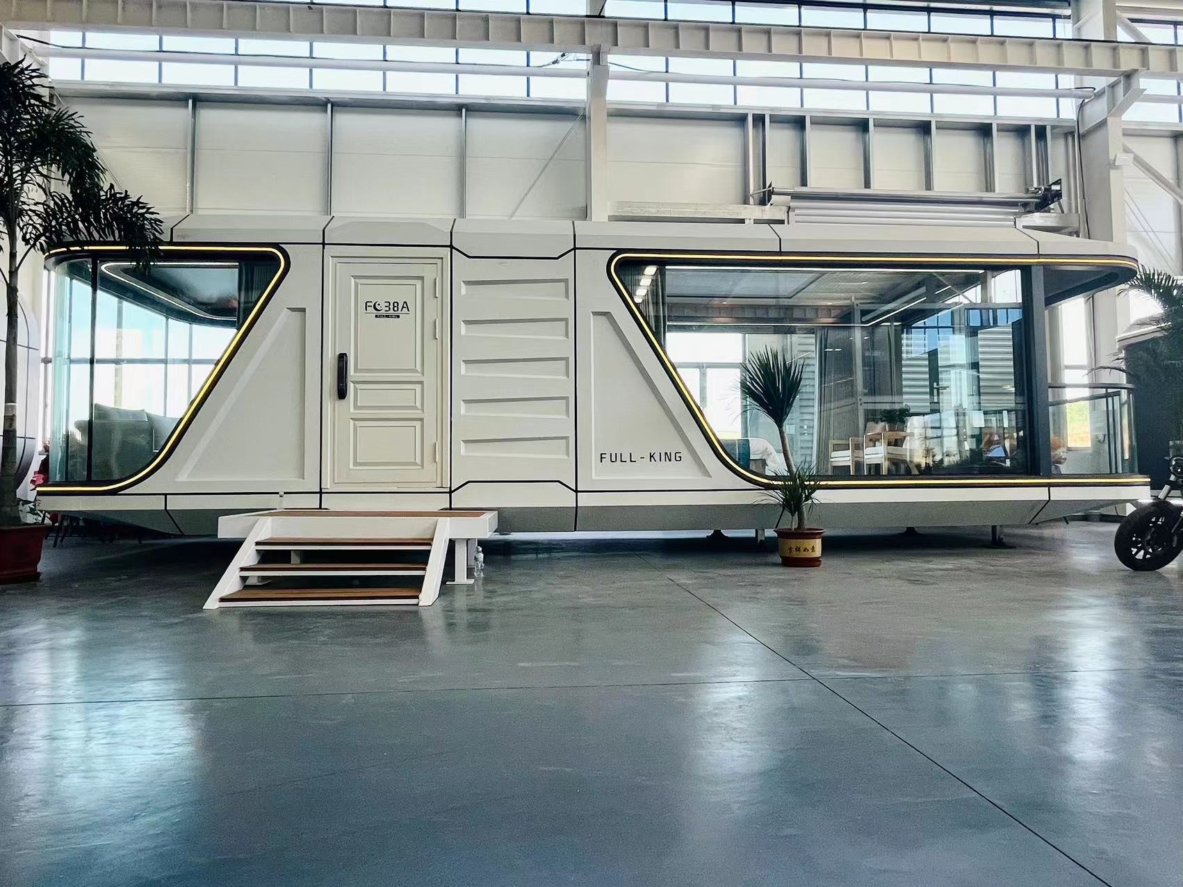 10 Tons Container Prefabricated Capsule House With Kitchen / Capsule Tiny House 11.5*3.2*3.2m