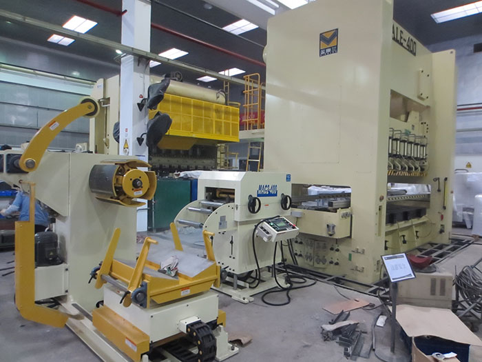 leveling machine