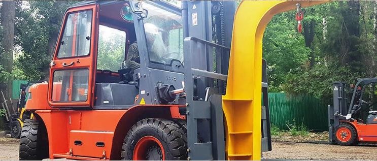 Diesel Engine Port Handling Equipments Heat Dissipation System Fork Length 1220mm
