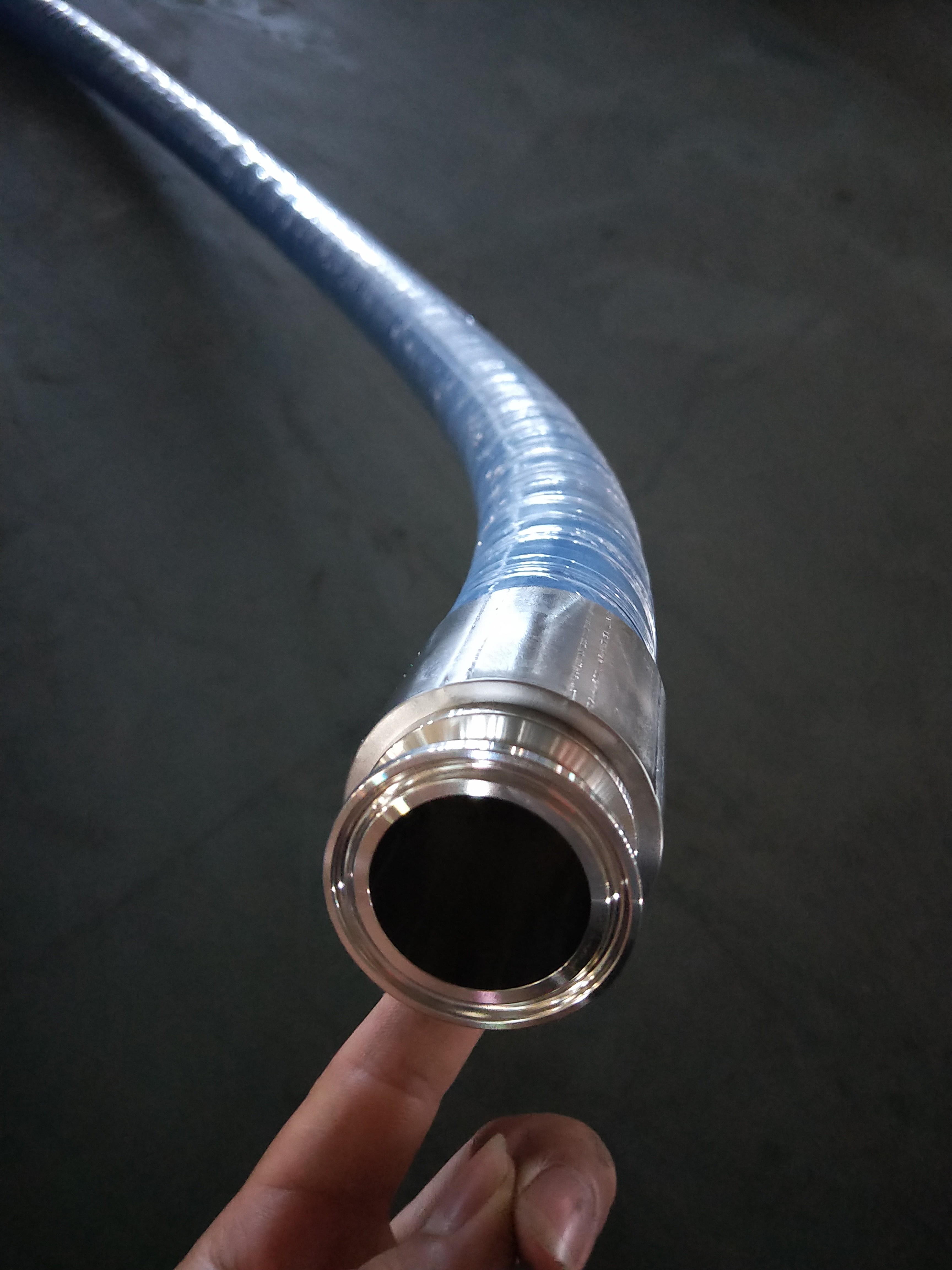 Multipurpose Rubber Uhmwpe Hose Acid And Alkali Resistance