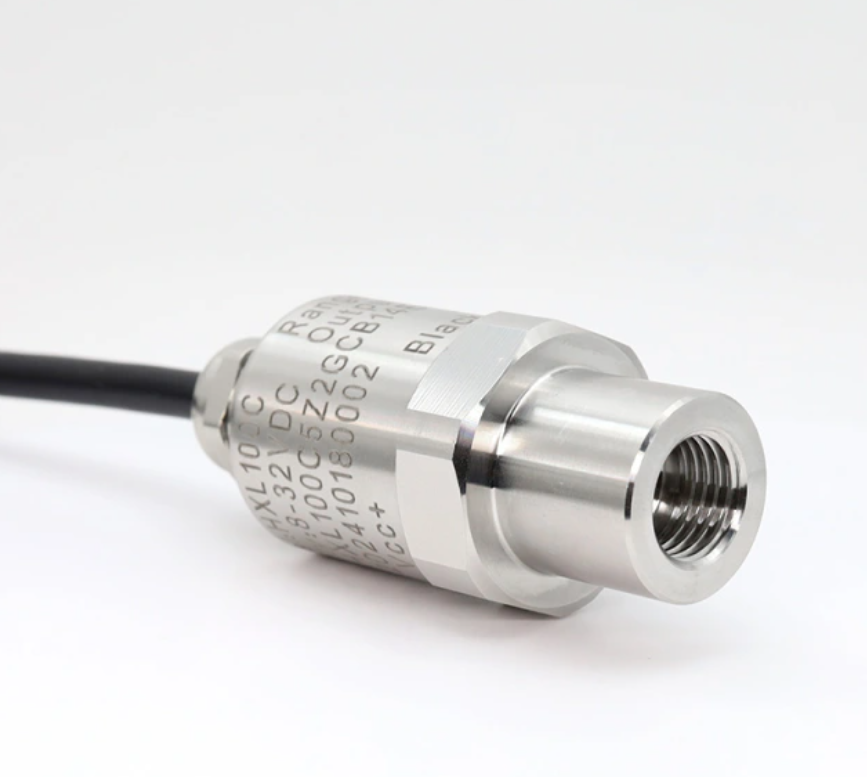  IP65 IP67 Protected Air Compressor Pressure Sensor with Multiple Signal Outputs and Overload Resistance Manufactures