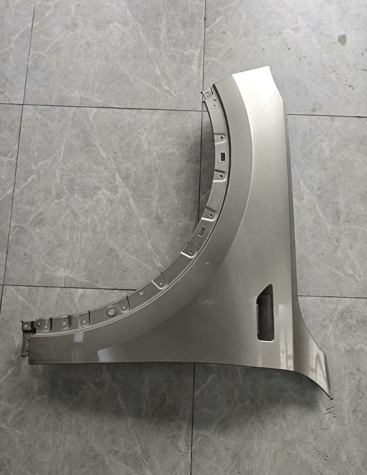 Original Used Auto Parts Front Fender Wing for Lixiang L8 L9 OE X01-90000135 X01-90000138