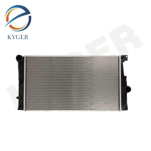 1711 7626 560 Auto Lighting Systems Car Headlight Accessories Water Tank