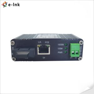 China Industrial IEEE802.3af PoE+ Media Converter 30W 100M Fiber to Ethernet DIN Rail on sale