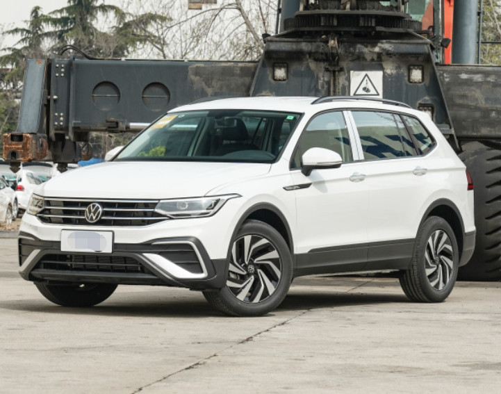 Volkswagen Tiguan L2023 330TSI automatic two-wheel version white SUV Used Car