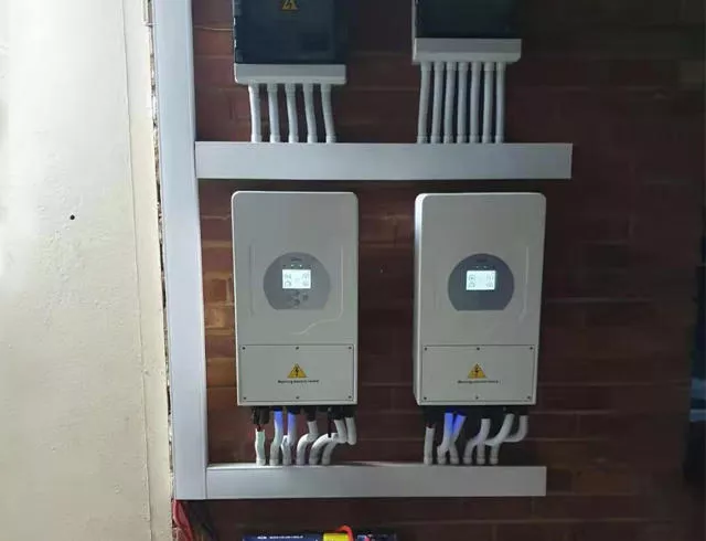 Deye 6K-SG04LP1-AU Single Phase Solar Inverter with Battery Maximum PV Array Power 6500 Wp