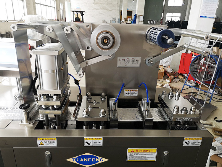SS304 Flat Type PVC Blister Packaging Machine 35 Plates/Min