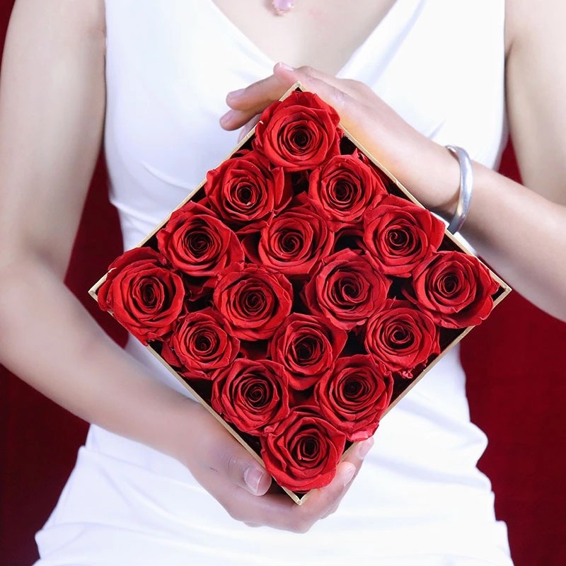 Long Lasting Preserved Roses Gift Eternal Rose In Square Flower Box That Last A Year