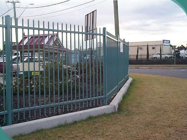 Powder coated Spear Top Garrison Steel Picket Fencing / Metal Garrison Steel Picket Fencing 2100mm height