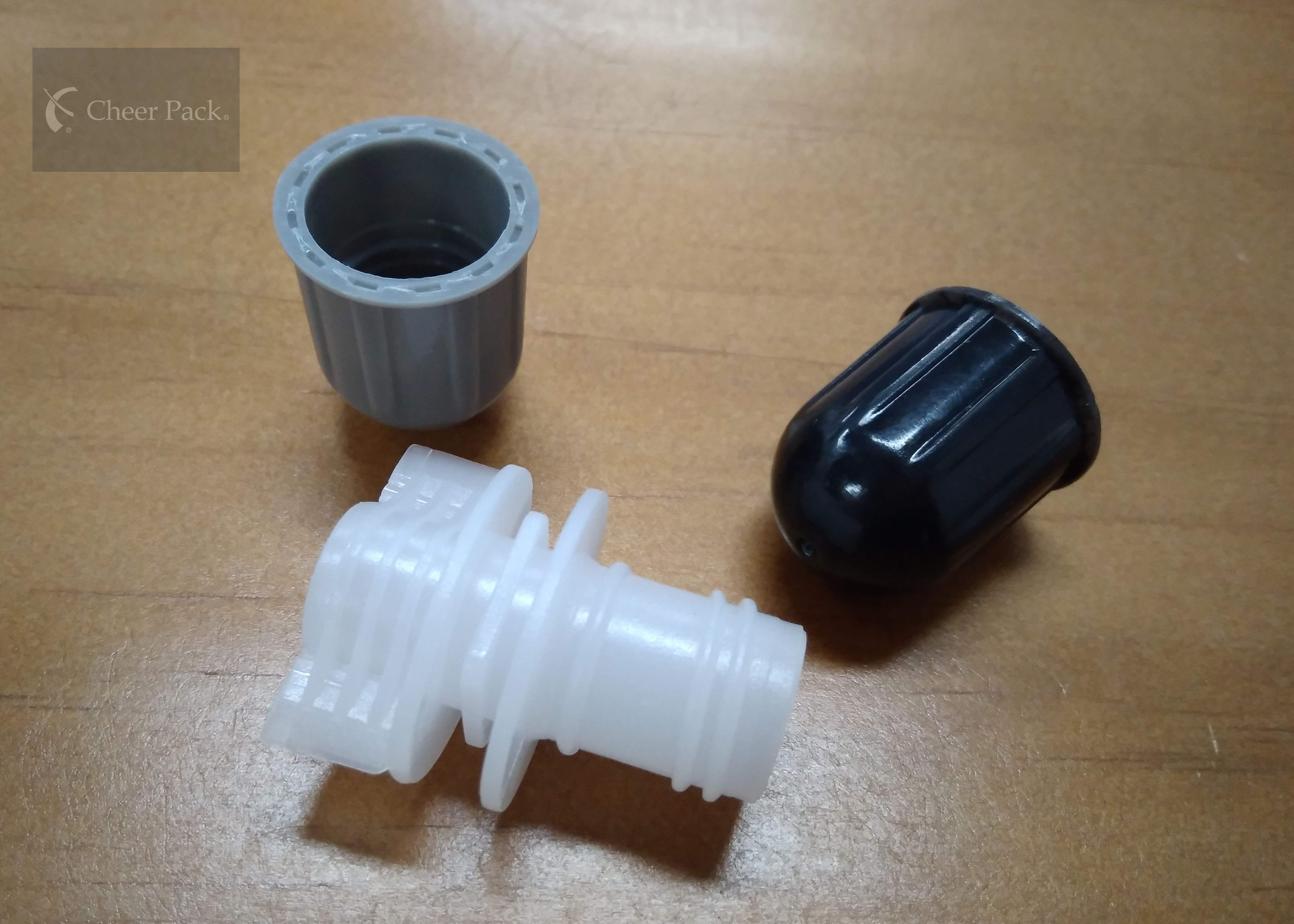 Outer Dia 14mm Plastic Spout Cap White Color For Stand Up Pouch , Non - Toxic