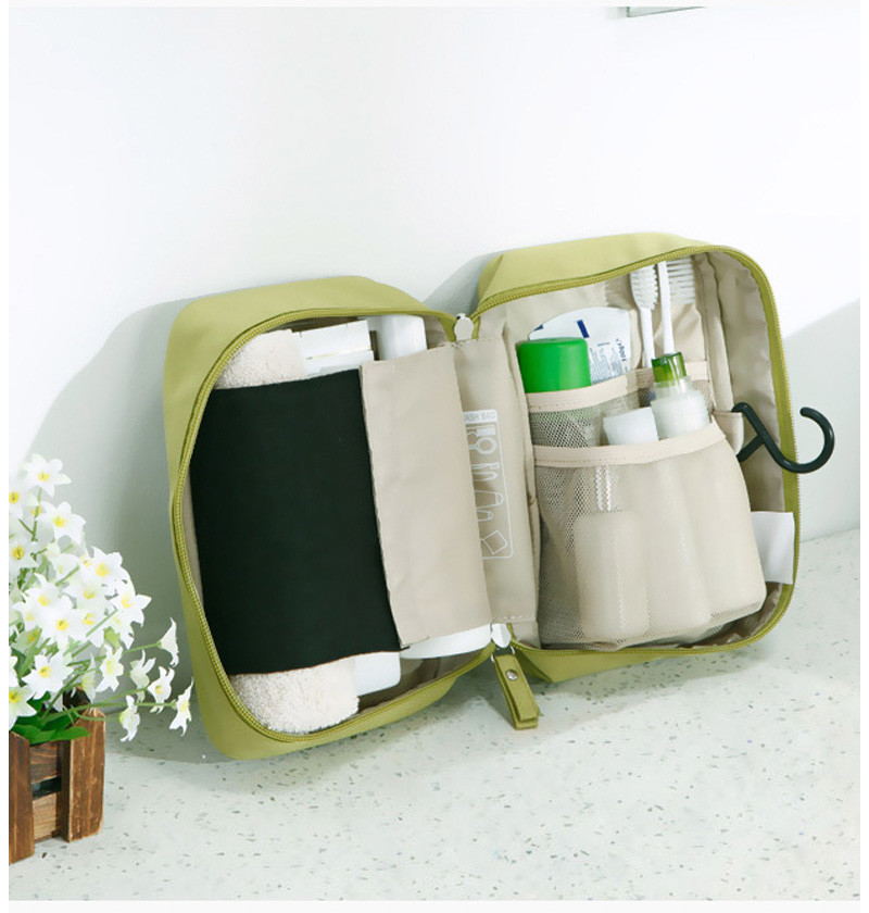 Square Green Hanging Waterproof Polyester Cosmetic Bag