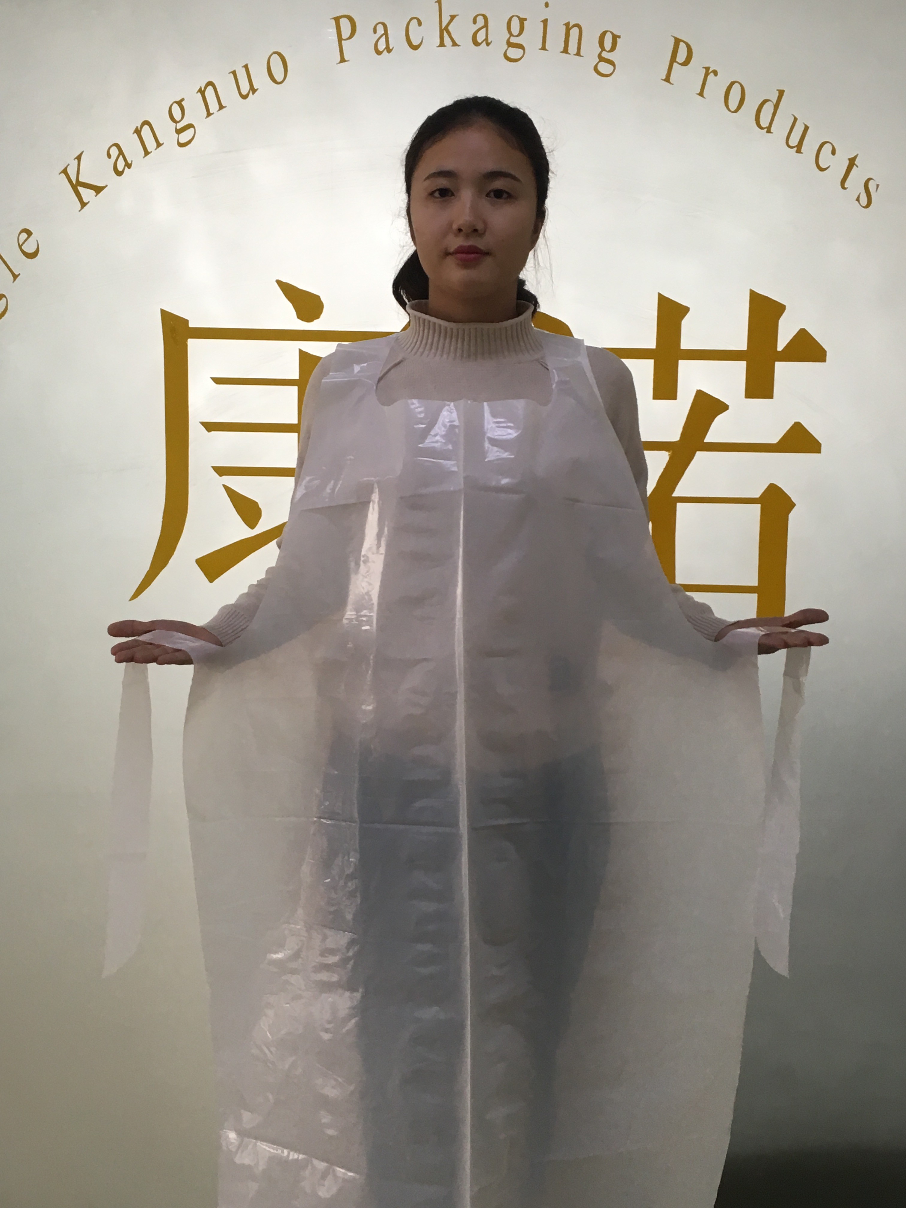 Disposable Plastic Throw Away Aprons For Food Industry & Hospital Application