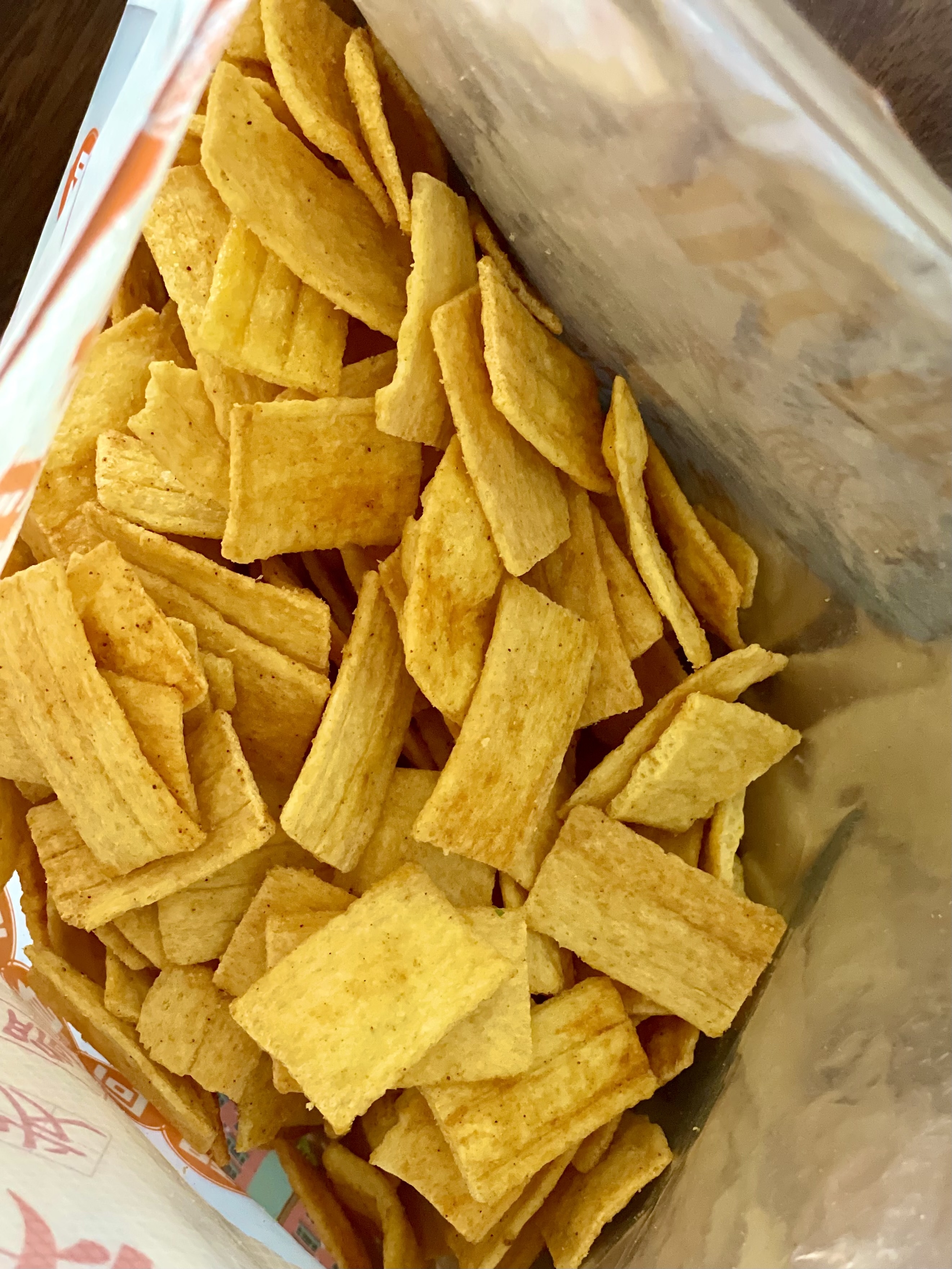 Addictive healthy grain snacks, brittle millet rice crust rice cracker