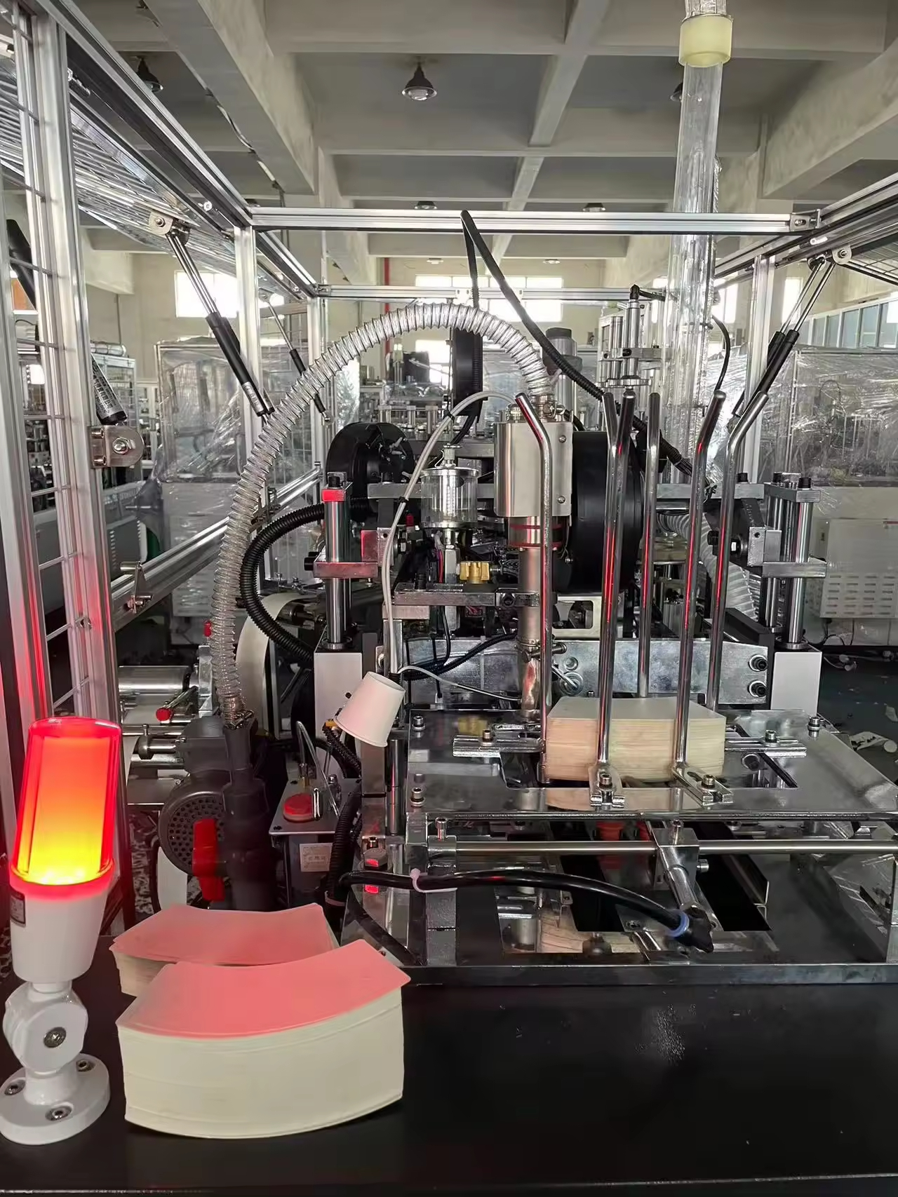 High Speed 100-110pcs/min Fully Automatic Paper Cup Making Machine for Direct Purchase