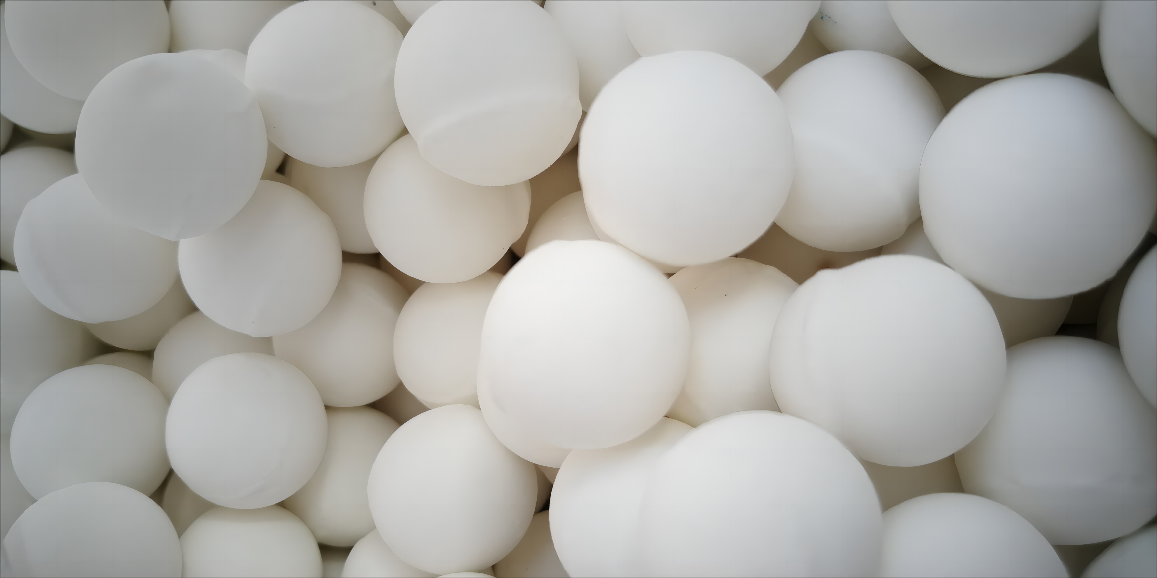 Porcelain Grinding Industrial Alumina Ceramic Beads Sphere for Ball Mill