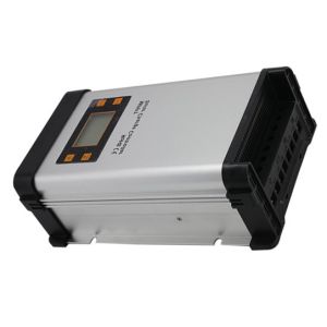 ROHS 3 Stage Solar MPPT Charge Controller , Multiscene Off Grid Solar Controller