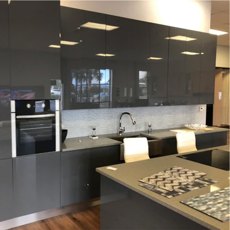 Home Furniture Solid Wood Modular Kitchen Cabinets with Design Lacquer Glossy Cabinet