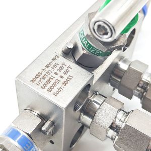 SS304 EJA Transmitter Rosemount Transmitter Three Valve Group