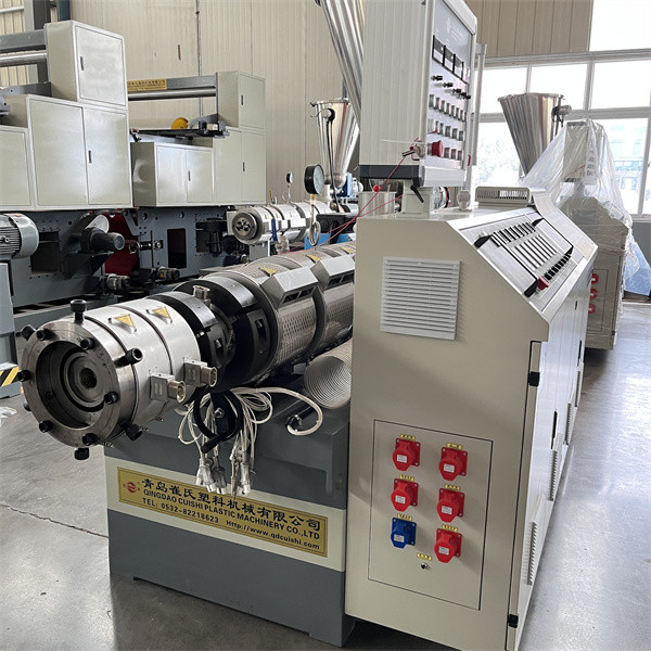 SJSZ65/132 PVC Pipe Molding Machine , Customized Plastic Pipe Threading Machine