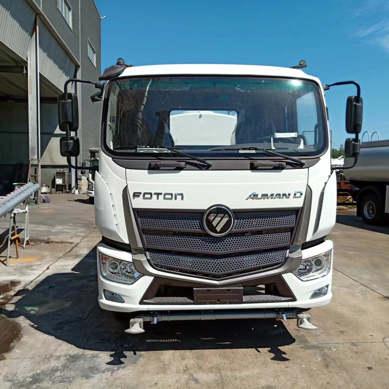 Foton Mini Water 15 Cbm 215 Horsepower Spray Distance 50m Spraying, Dust Reduction, Cleaning,Greening Spray Truck Water Truck