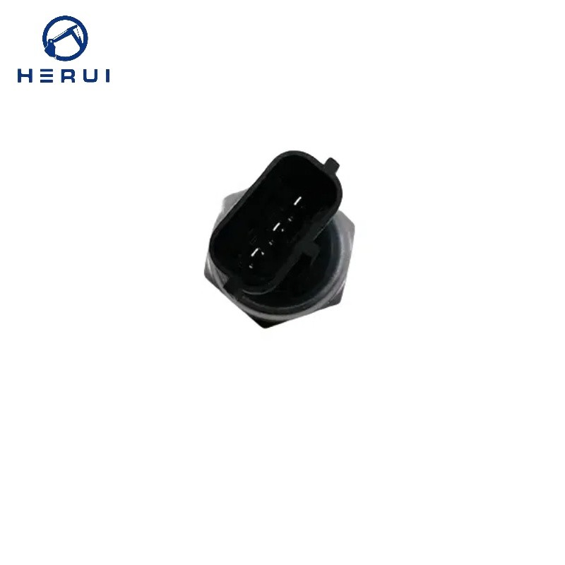PC200-8 PC220-8 Excavator Parts 7861-93-1840 Low Pressure Sensor For Komatsu