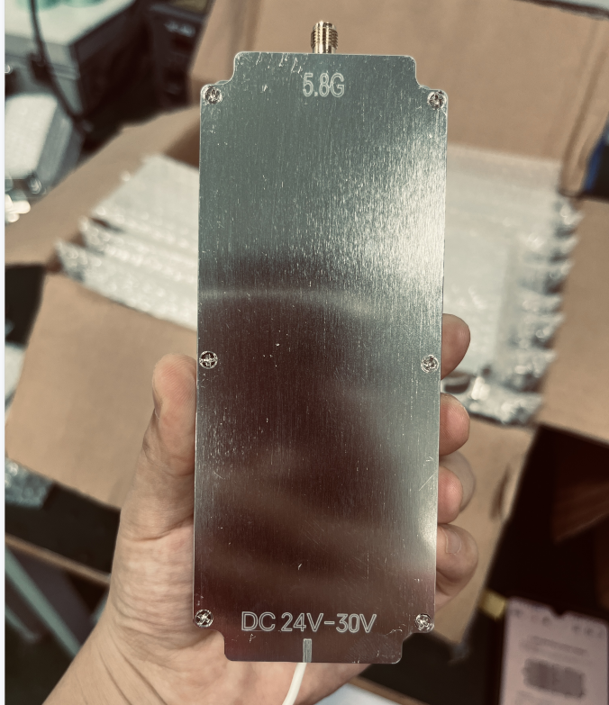 0.9G 1.5G 2.4G 5.8G Signal Source Drone Interference Module with SMA/N Connector Type