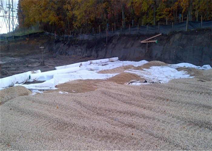 Environmental Protection 1.7mm 200g Non Woven Polyester Geotextile