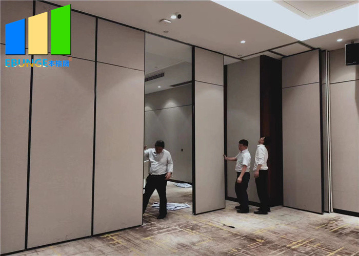 Removable Soundproof 65mm Thick Office Sliding Folding Partition Wall Divider