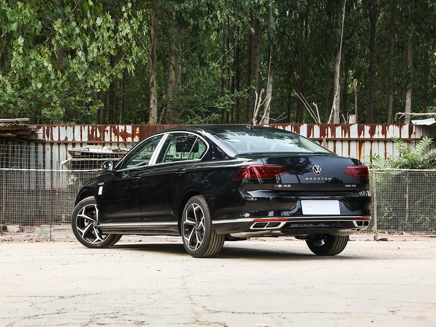 Volkswagen Magotan 2024 380TSI 2.0T 4 Doors 5 Seats Luxury Gasoline Car Vw Magotan