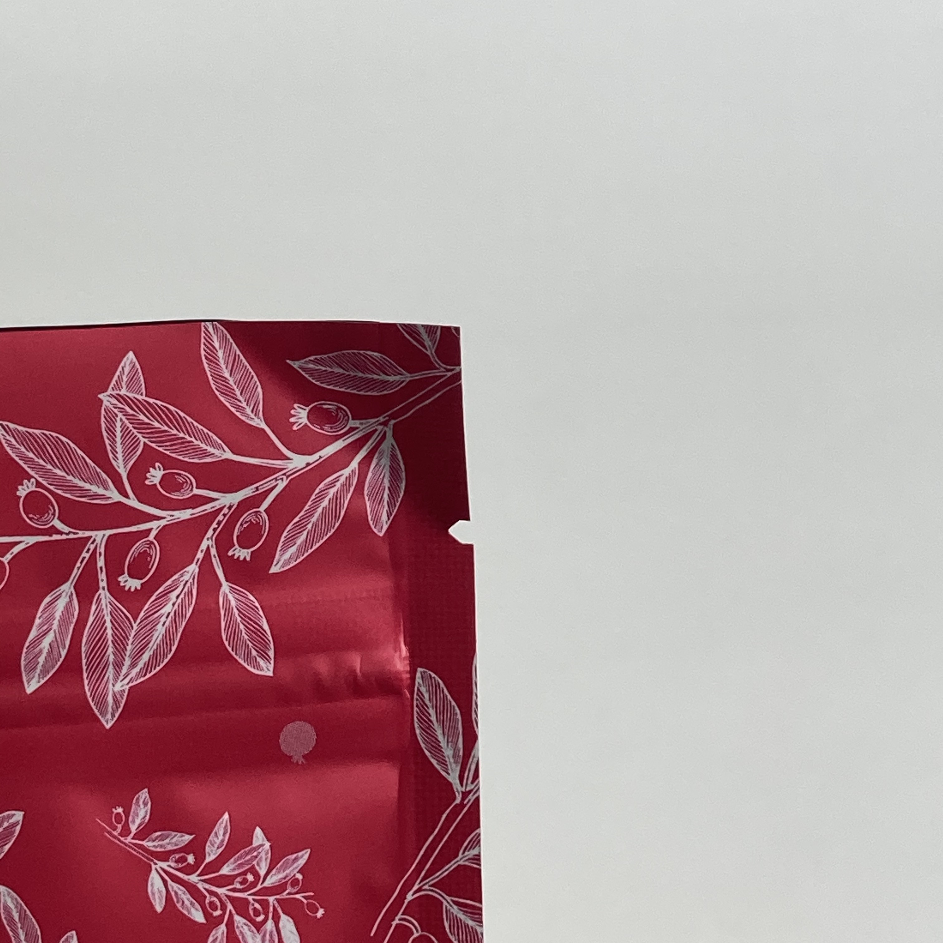 Low MOQ Plastic Food Grade Stand Up Zipper Pouches With Aluminum Foil