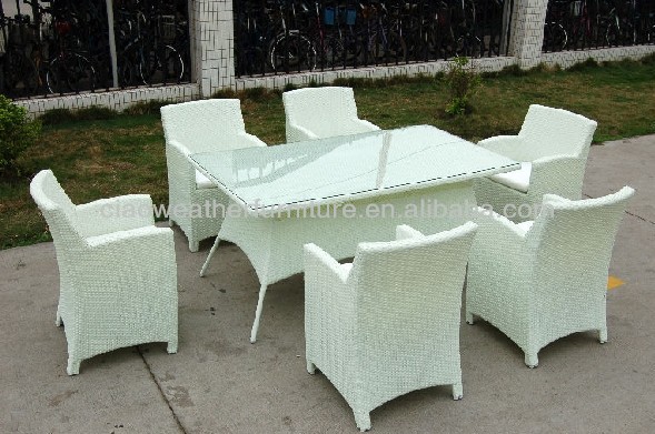 Foldable Rattan Table Set The Perfect Addition to Your Modern Outdoor Dining Setup