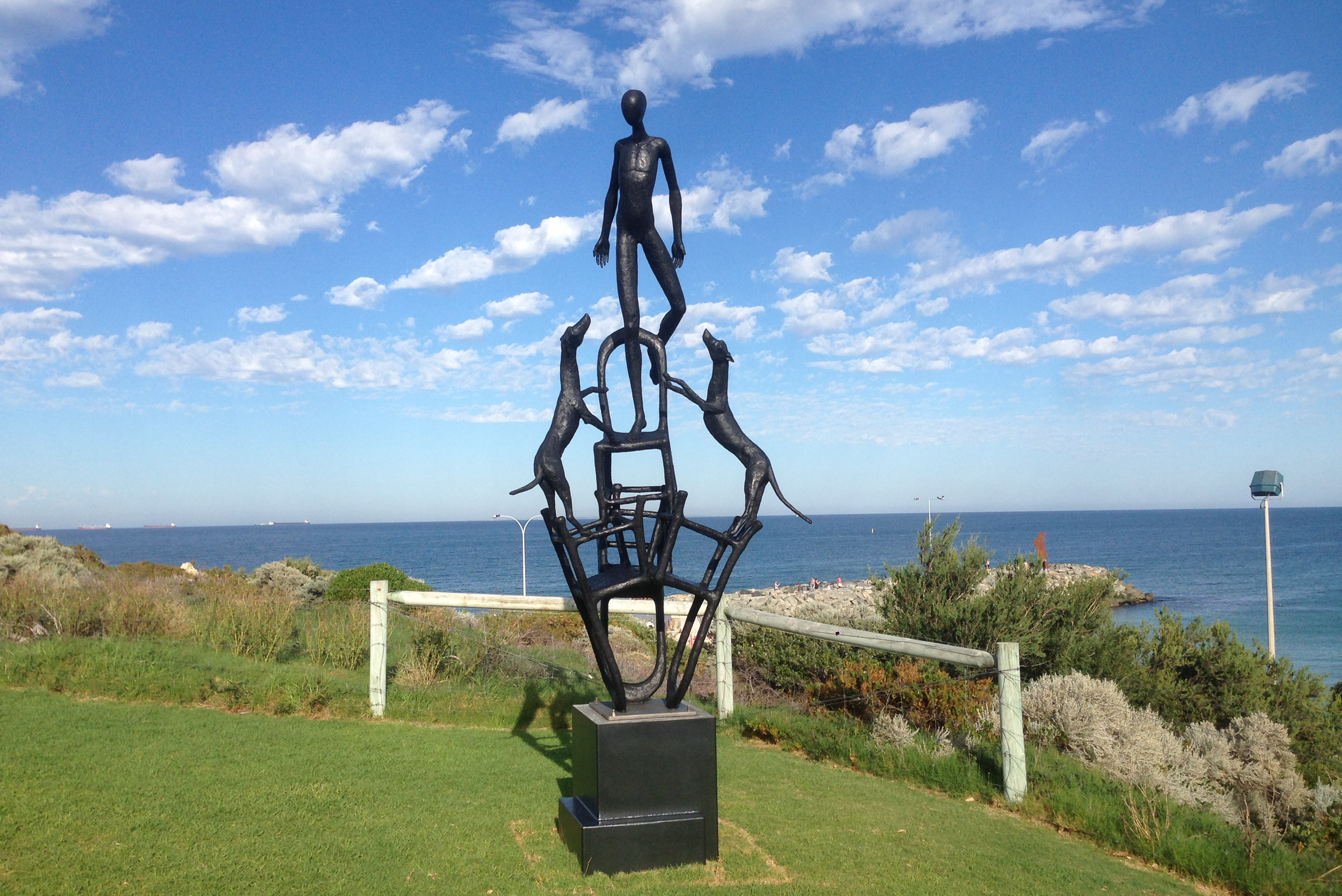 The completion of the cast bronze Figure