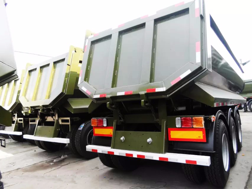 Hydraulic Sand Transporting Dump Truck Semi Trailer Type Landing Gear Standard 28 Ton