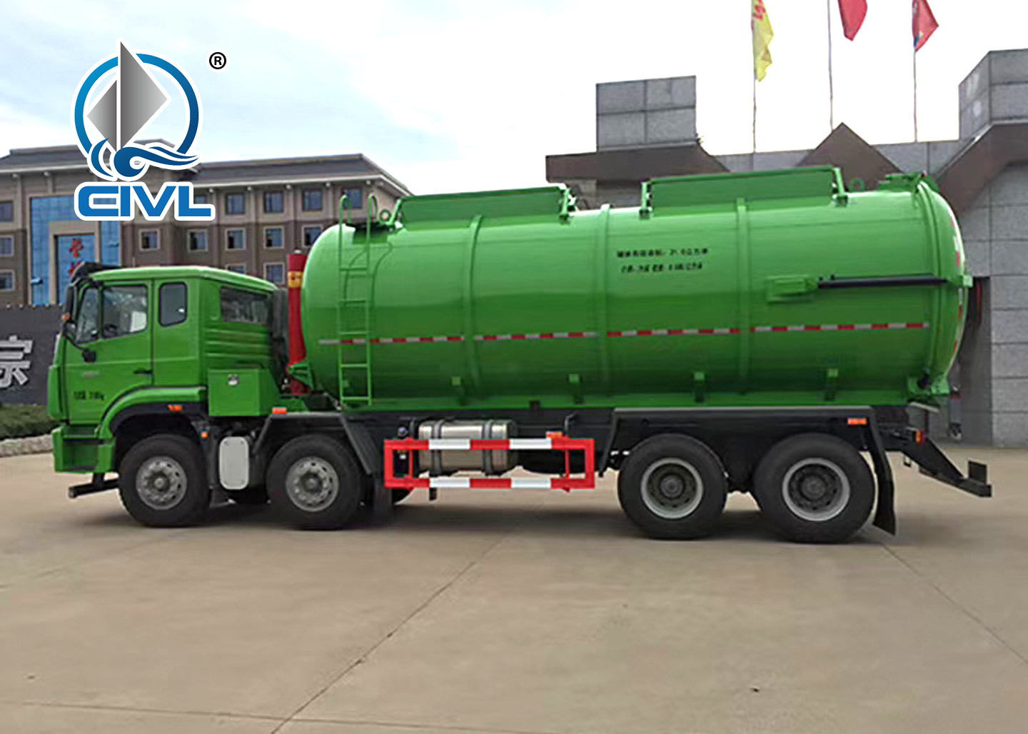 New Howo 6x4 371HP Sewage Suction Vacuum Truck Green Color euro II 25 ton loading capacity