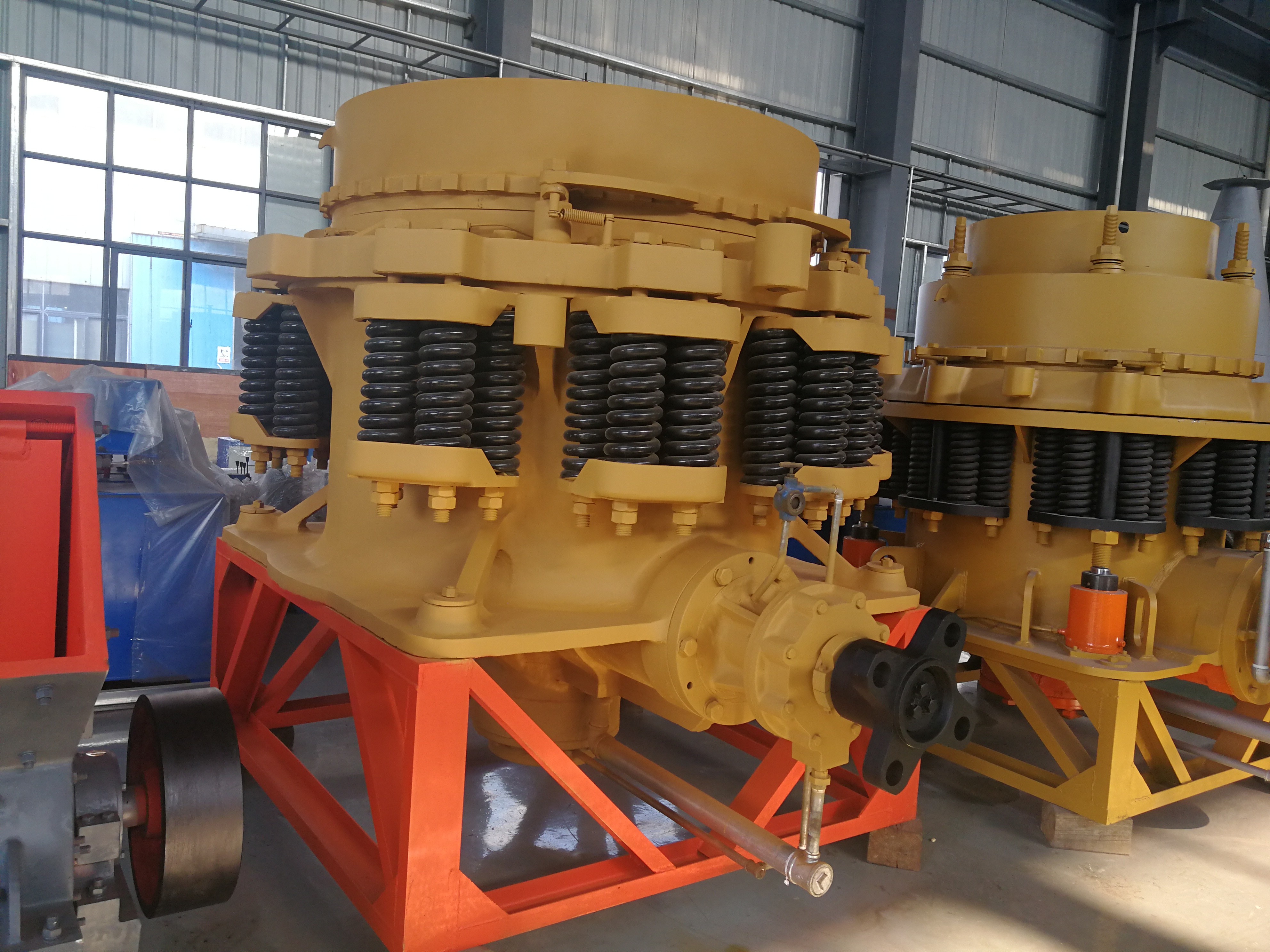 Gravel Rock Granite Spring Symons Roller Cone Crusher