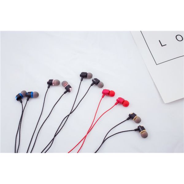 2018 HZD1802E Hot Sell China good music quality 6 u speaker color mp3 mobile phone computer wired earphone