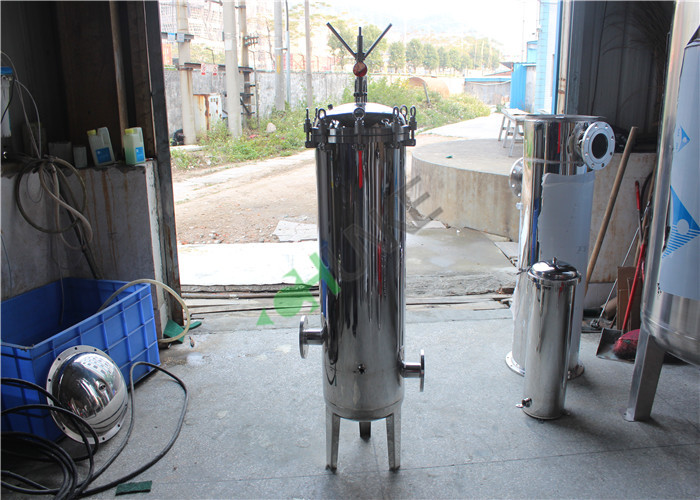 Vertical Type Stainless Steel Cartridge Filter Housing / Industrial Water Filter Housing