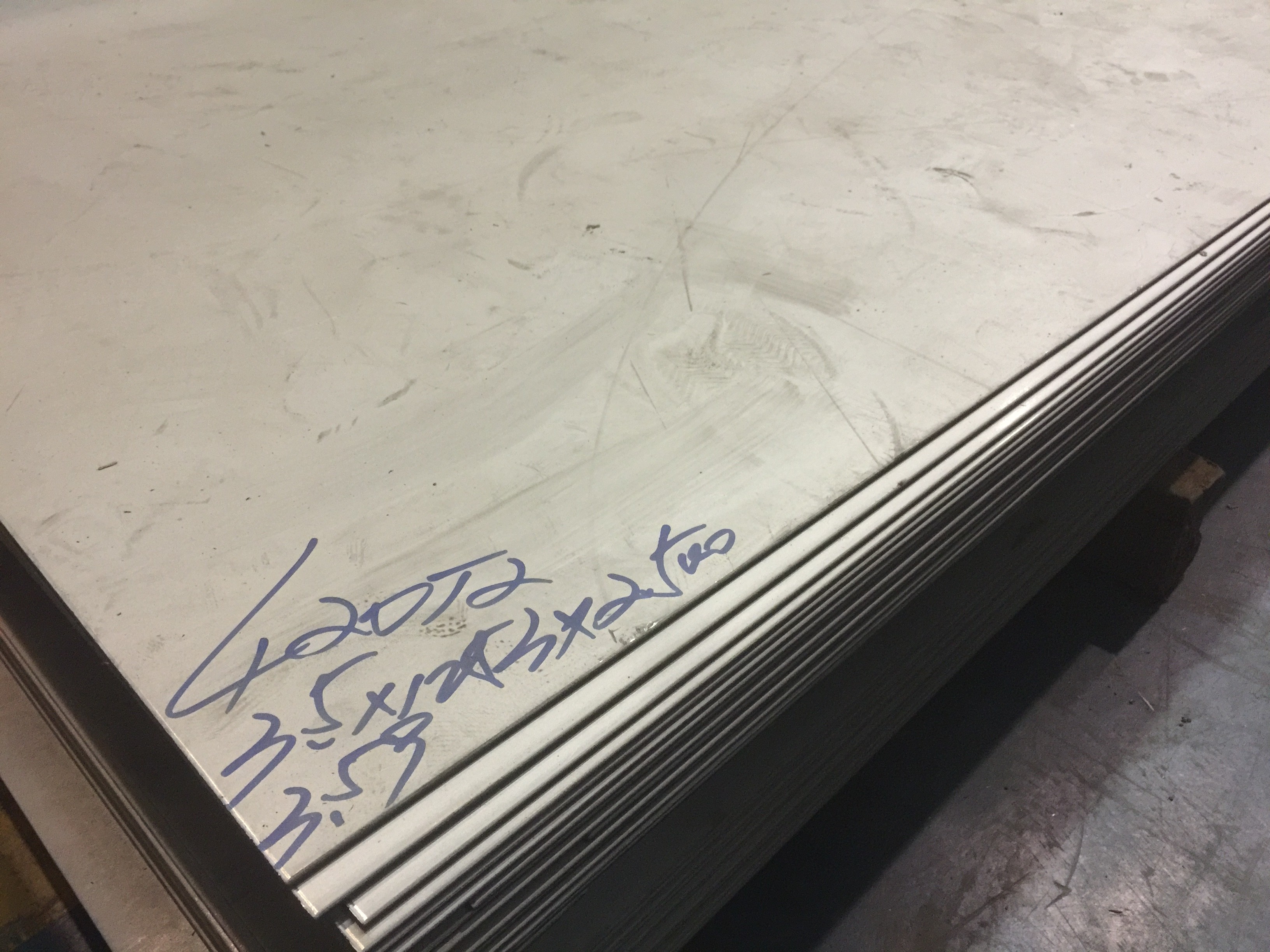 Material Type 4028 Stainless Steel Sheet ( X30Cr13 ) AISI 420