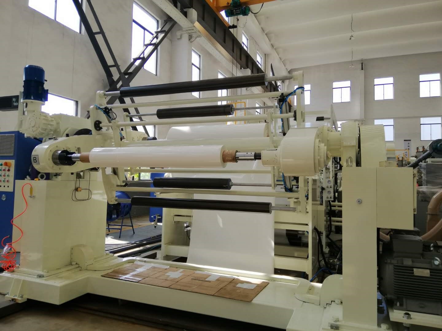 Full Computer Controlling 1500mm PET Film Industrial Laminator Machine