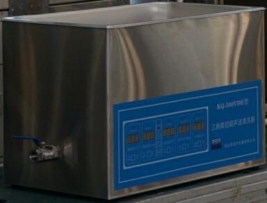100W 150W 200W 250W Middle Volume Ultrasonic Cleaning Equipment Micro Computer