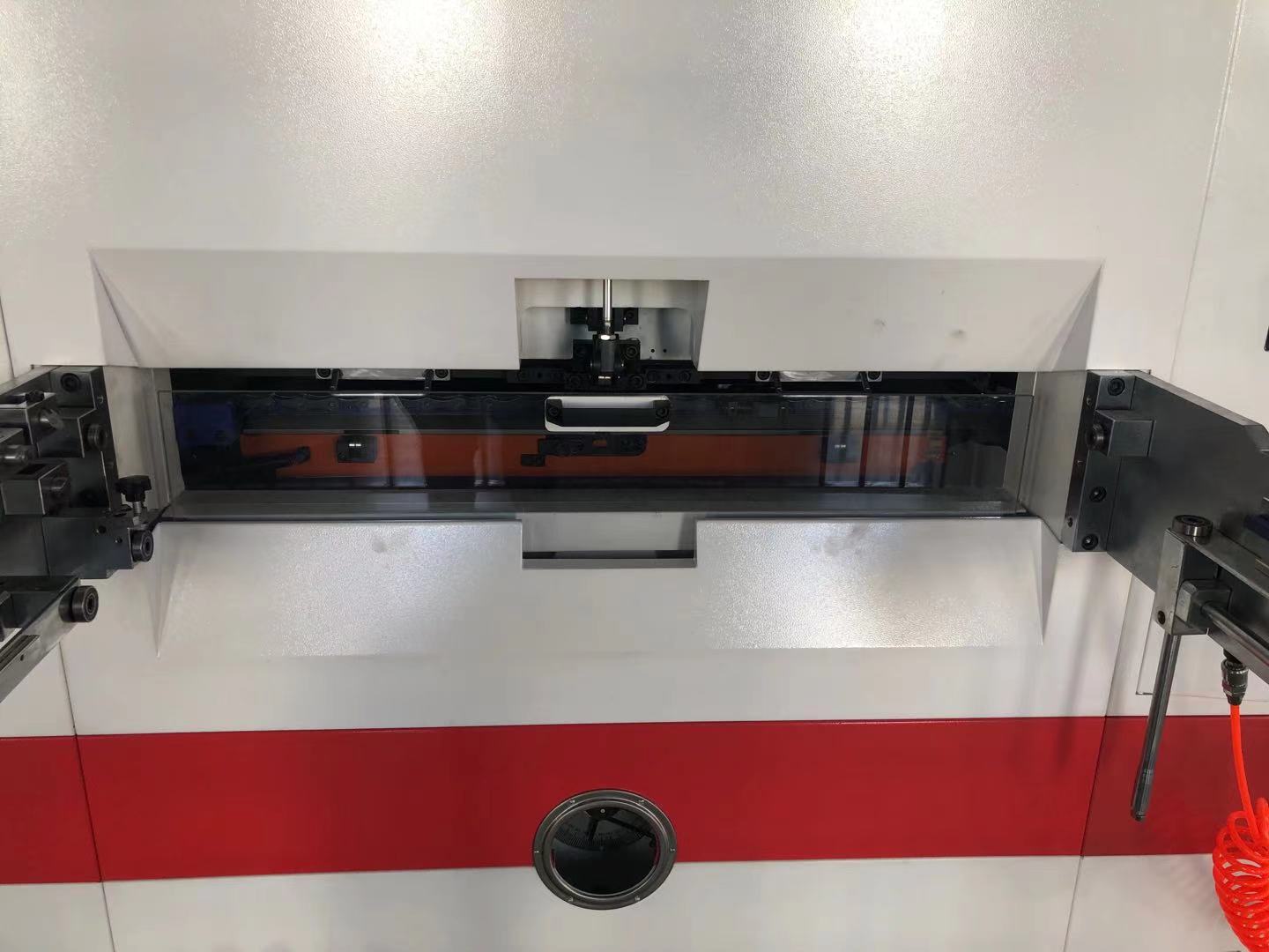 Multi-Functional Automatic Die Cutting Machine with Certification Sheet Cutter