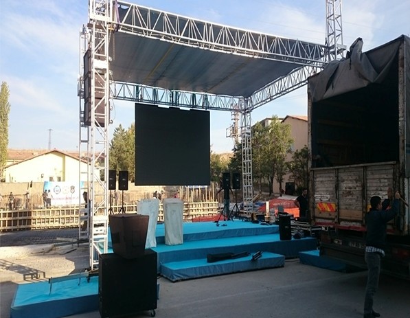 Industry Leading Rental LED Screen Outdoor , P4.81 P3.91 Led Video Wall Hire