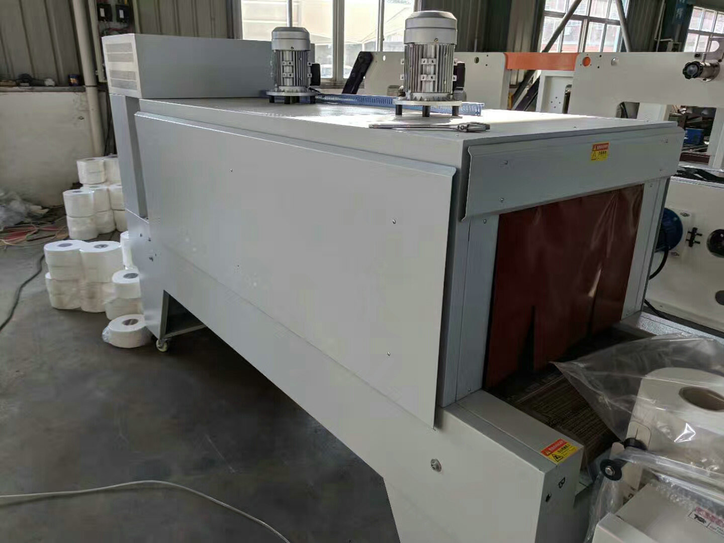 Good Price Maxi Roll Automatic Toilet Tissue Paper Shrink Packing Machine